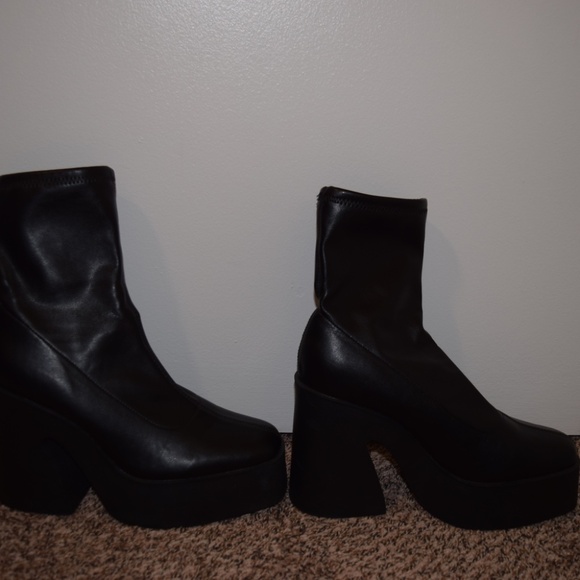 Forever 21 70a Style Platform Go-go Boots size 10 - Picture 2 of 4